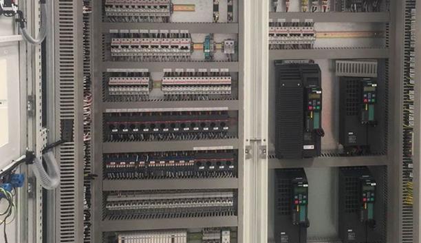 富士160KW变频器维修